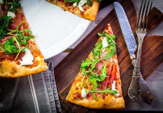 Winner Bowling Pizza & Grill Bar